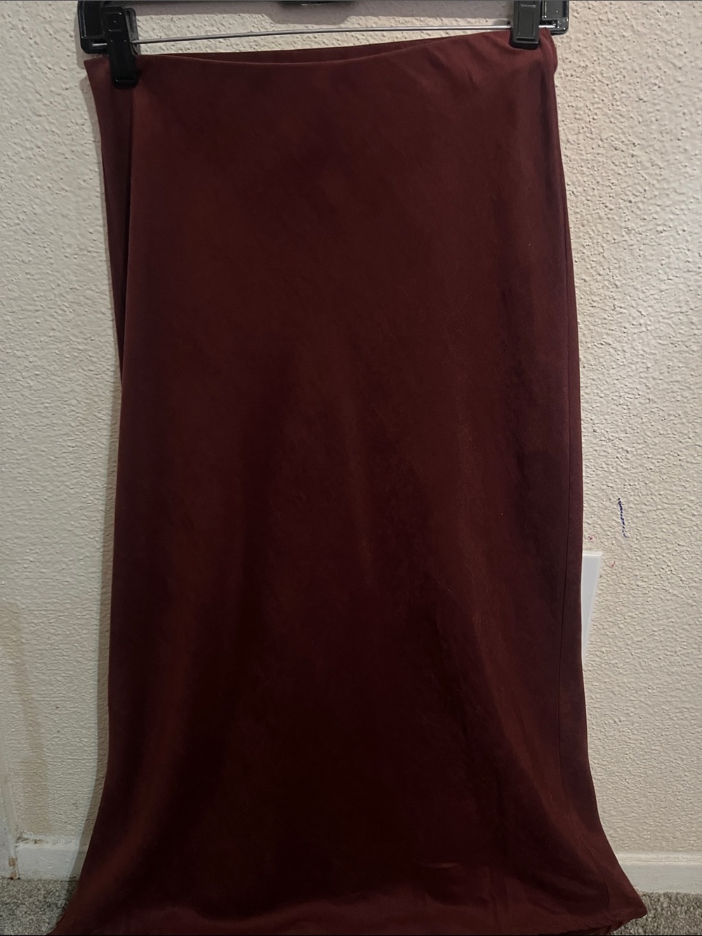 Classic Burgundy Maxi Skirt — Sleek Everyday Style